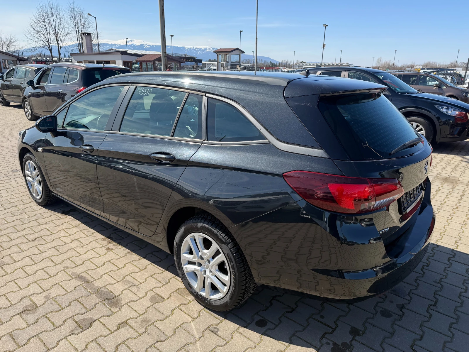 Opel Astra 1.6CDTI EURO 6, снимка 8 - Автомобили и джипове - 53768009