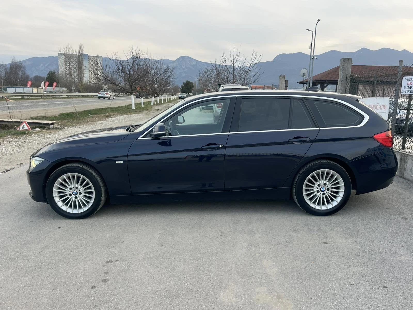 BMW 320 2.0D 184кс 8ск. X-DRIVE LUXURY LED BIXENON ИТАЛИЯ, снимка 6 - Автомобили и джипове - 53880161