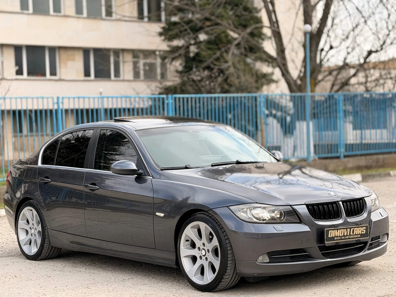 BMW 330 D/РЪЧКА/ЗАДНО/CARPLAY, снимка 7 - Автомобили и джипове - 54062025