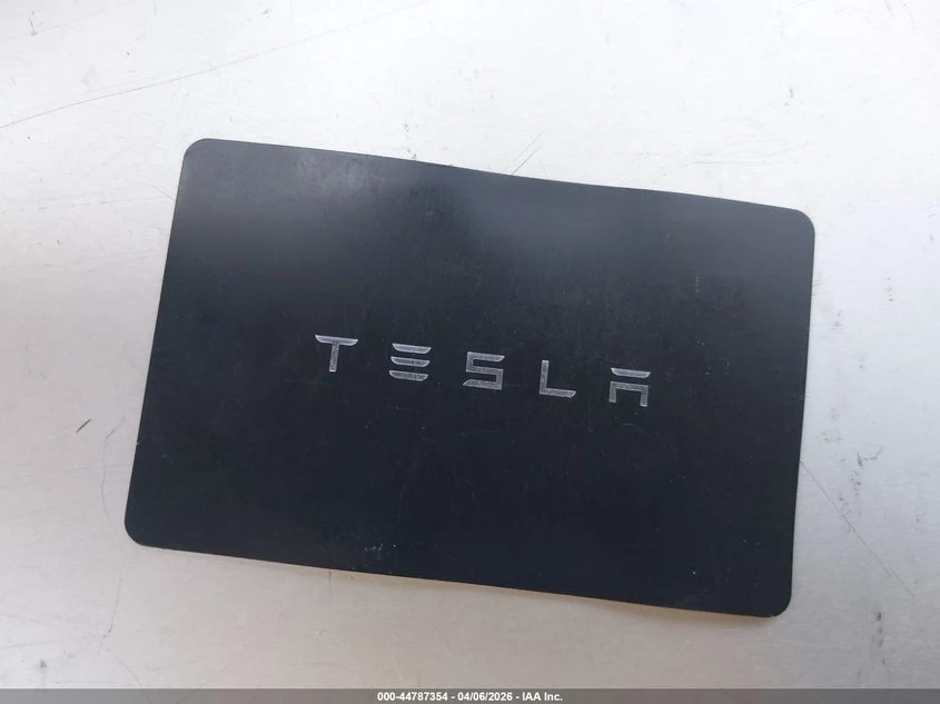 Tesla Model Y Long Range Dual Motor All-Wheel Drive, снимка 11 - Автомобили и джипове - 54352903