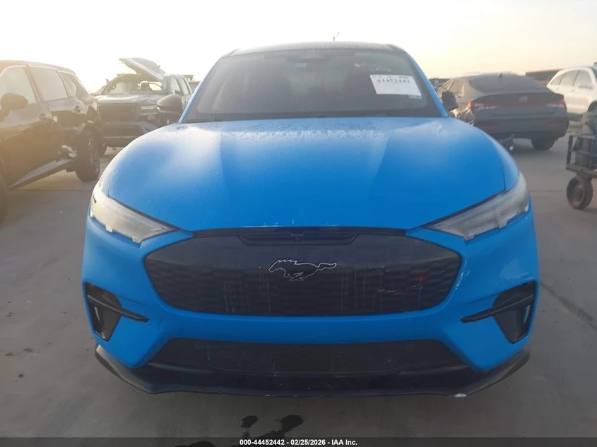 Ford Mustang Mach-E GT AWD, снимка 12 - Автомобили и джипове - 54378555