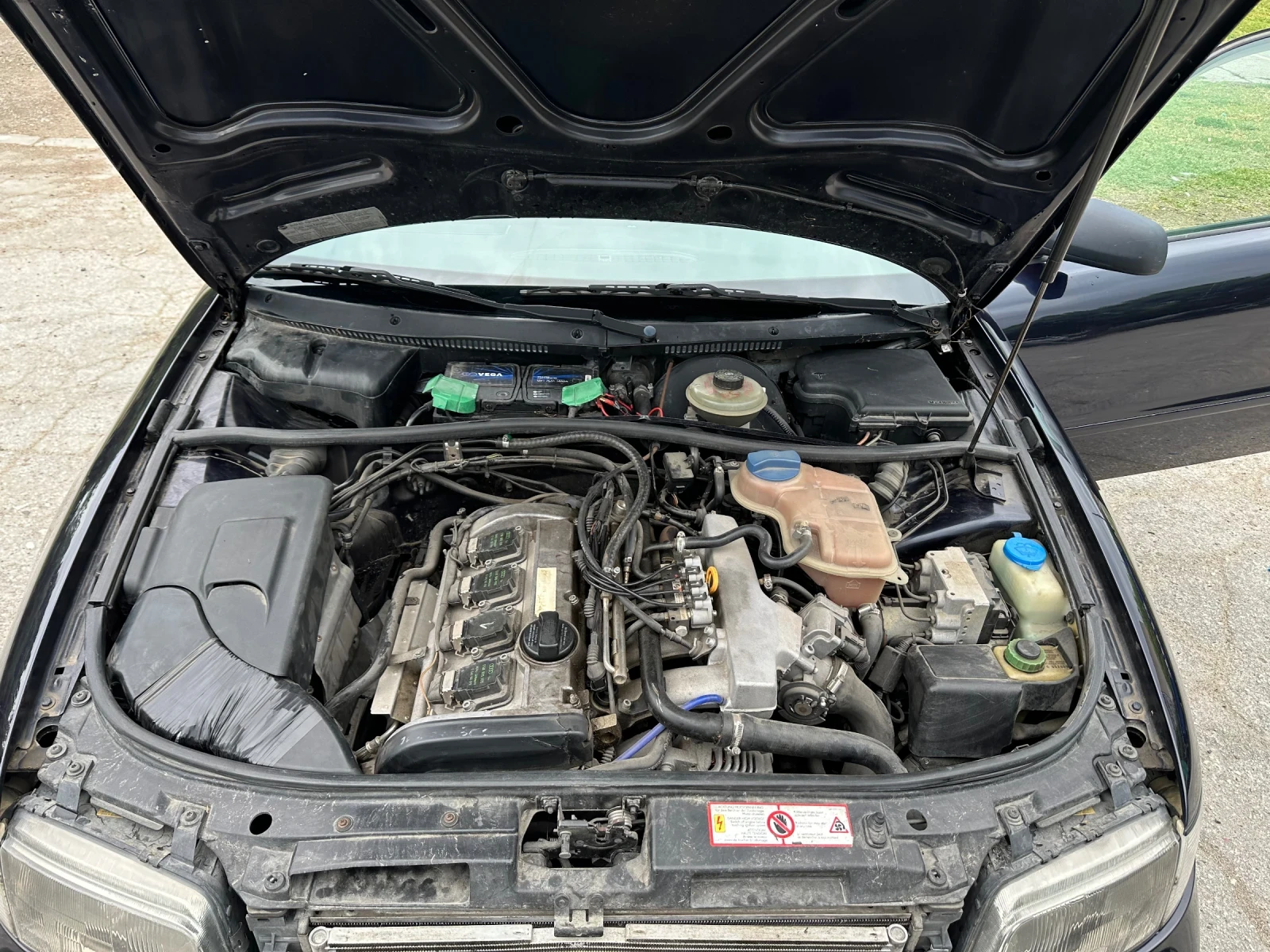 Audi A4, снимка 11 - Автомобили и джипове - 54584415