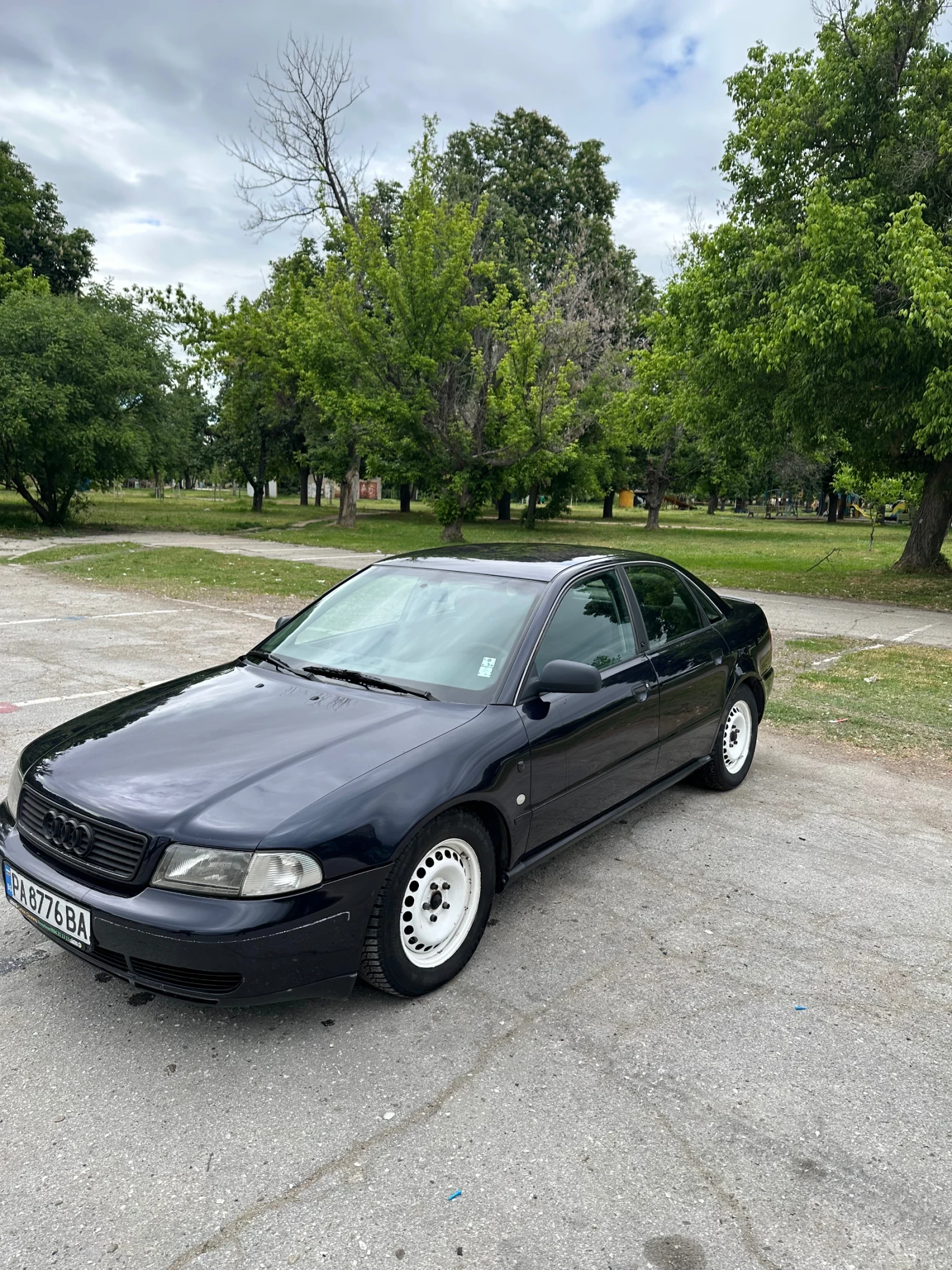 Audi A4, снимка 3 - Автомобили и джипове - 54584415