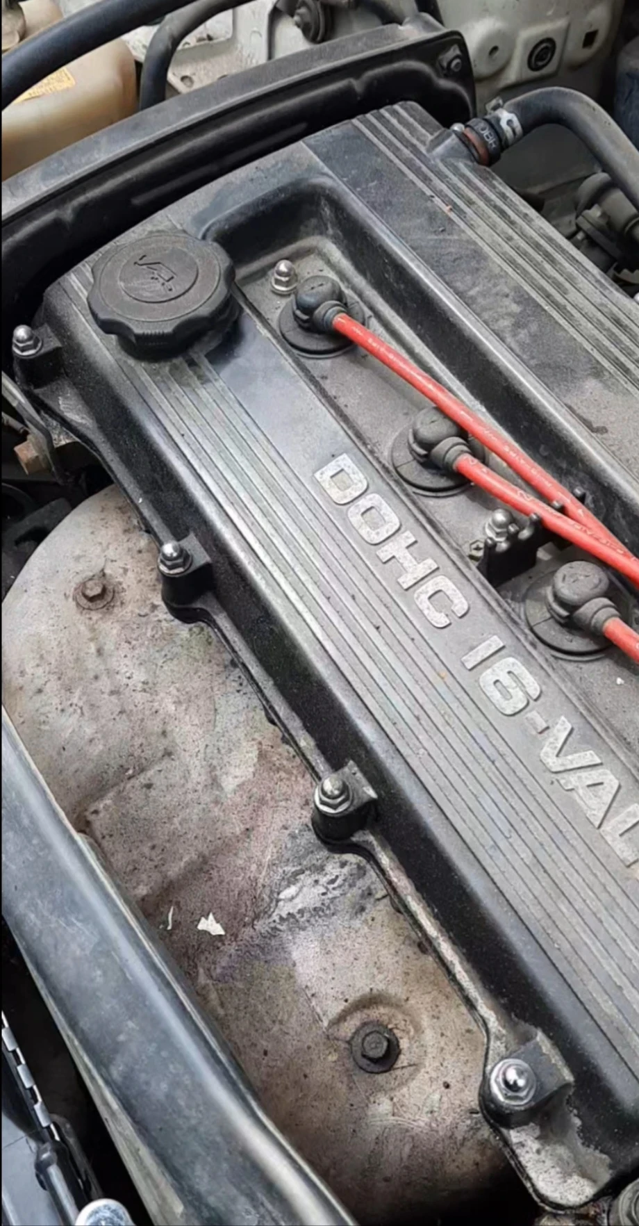 Mazda 323 1.8 GT, снимка 2 - Автомобили и джипове - 54604900