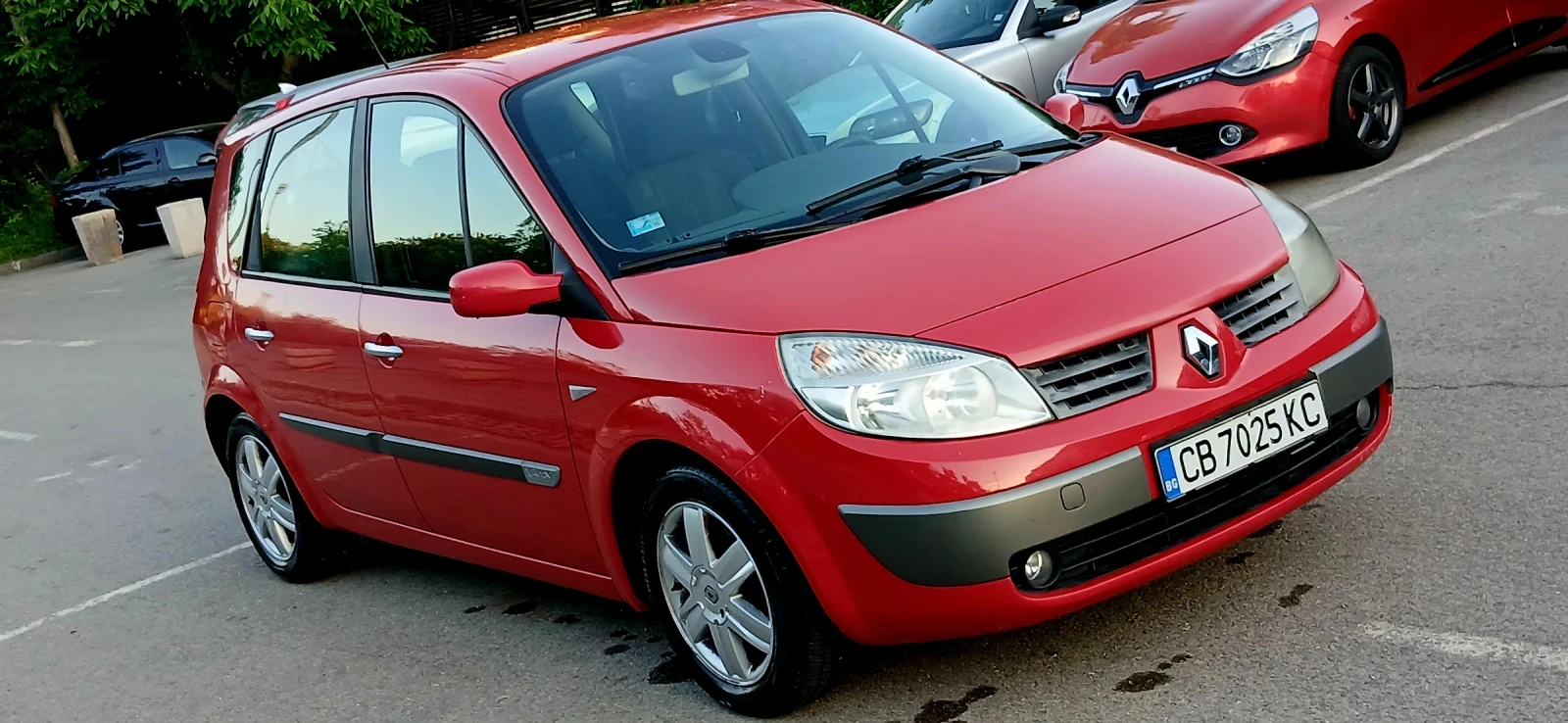 Renault Scenic 1.4 16v ГАЗОВ ИНЖЕКЦИОН , снимка 5 - Автомобили и джипове - 54955320