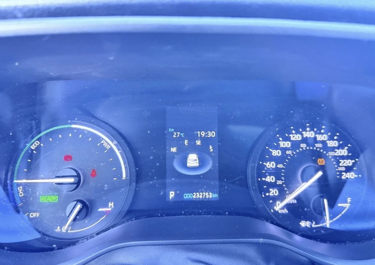 Toyota Sienna XSE HYBRID * AWD * 7 МЕСТА * БЕЗ ИНЦИДЕНТИ * , снимка 6 - Автомобили и джипове - 55315778