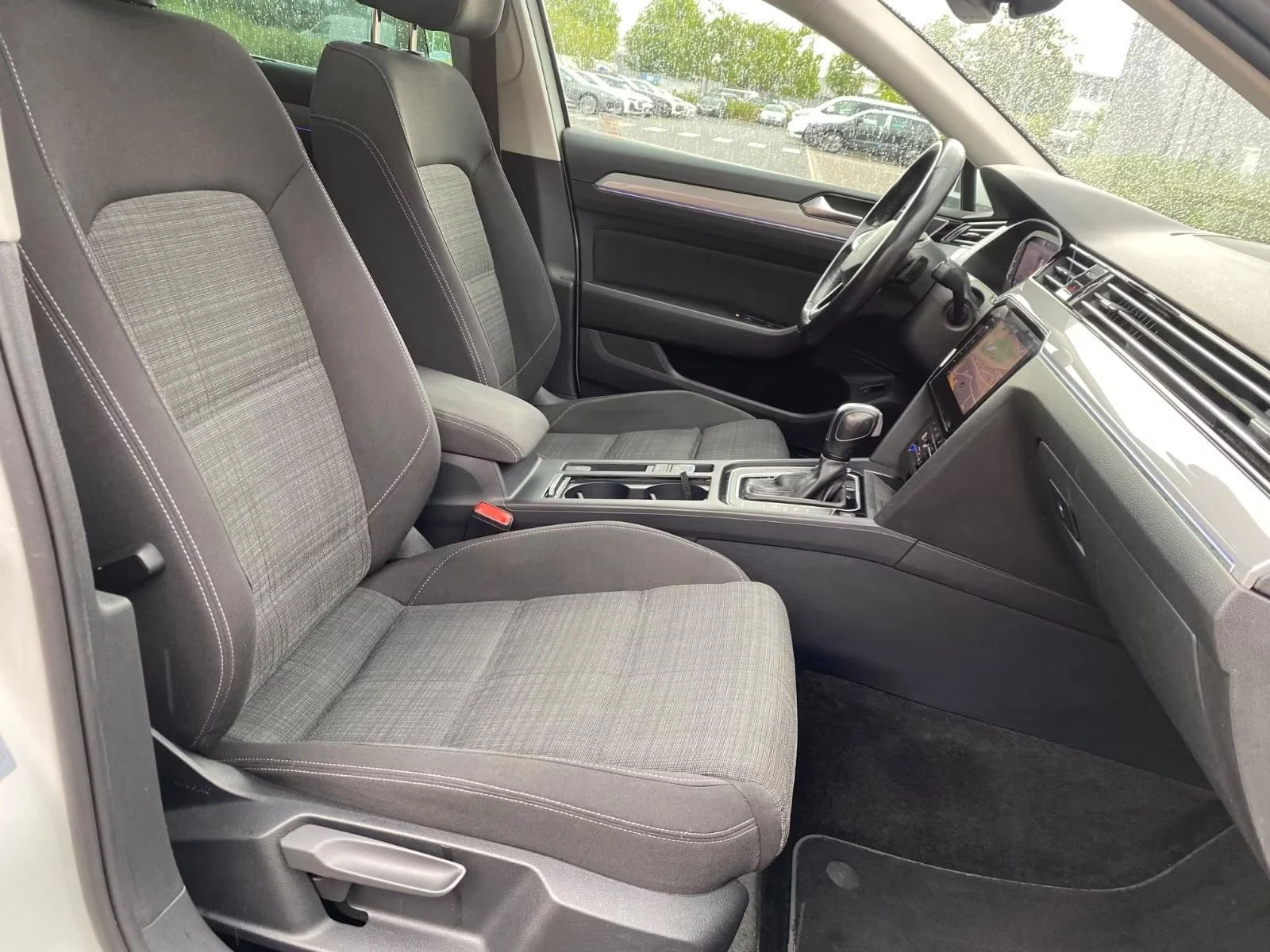 VW Passat 2.0TDI/150 PS, снимка 8 - Автомобили и джипове - 55419545