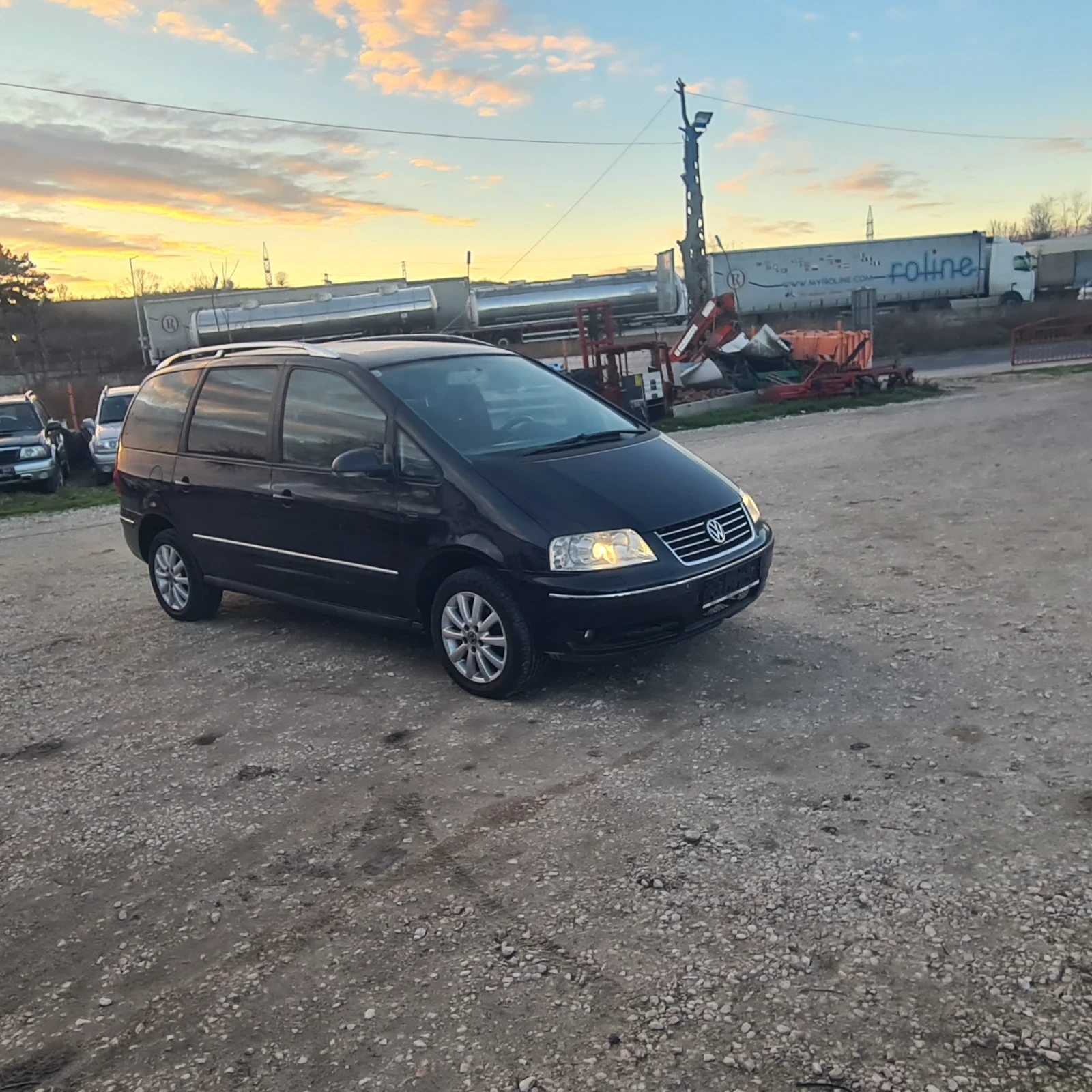 VW Sharan 1.9 TDI 116, снимка 3 - Автомобили и джипове - 55618624