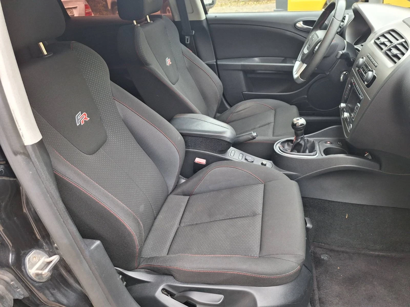 Seat Leon FR 2.0 TFSI, снимка 5 - Автомобили и джипове - 55630950