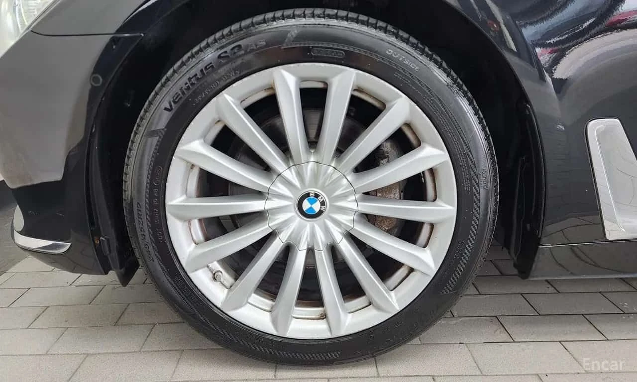 BMW 730 d xDrive | АВТОФИНАНСИРАНЕ , снимка 5 - Автомобили и джипове - 55729056