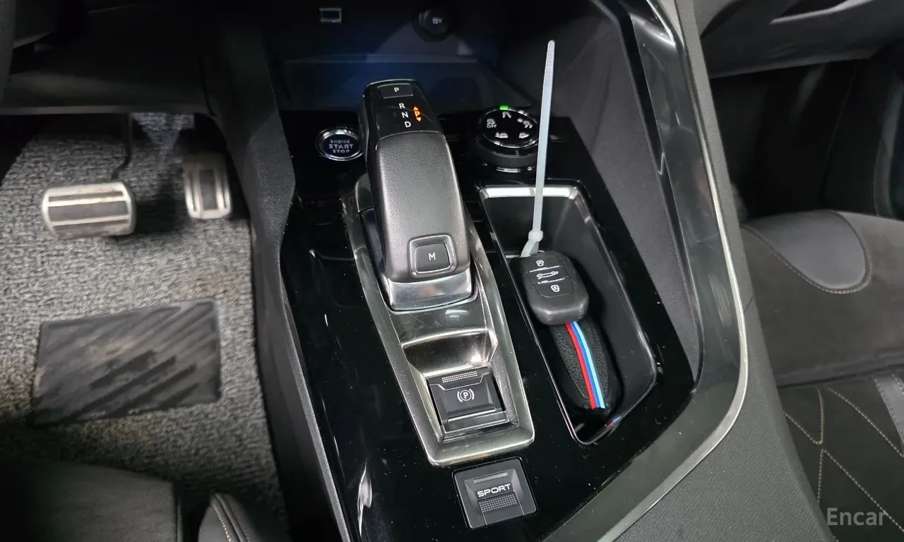 Peugeot 3008 2.0* GT LINE* 2021* 69ХИЛ.КМ* КРАЙНА ЦЕНА, снимка 8 - Автомобили и джипове - 55802714