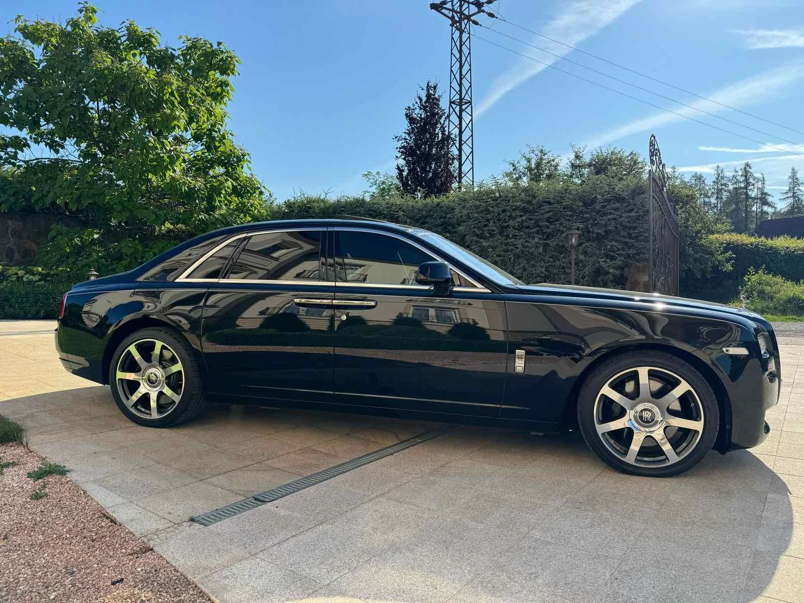Rolls-Royce Ghost, снимка 17 - Автомобили и джипове - 56002668
