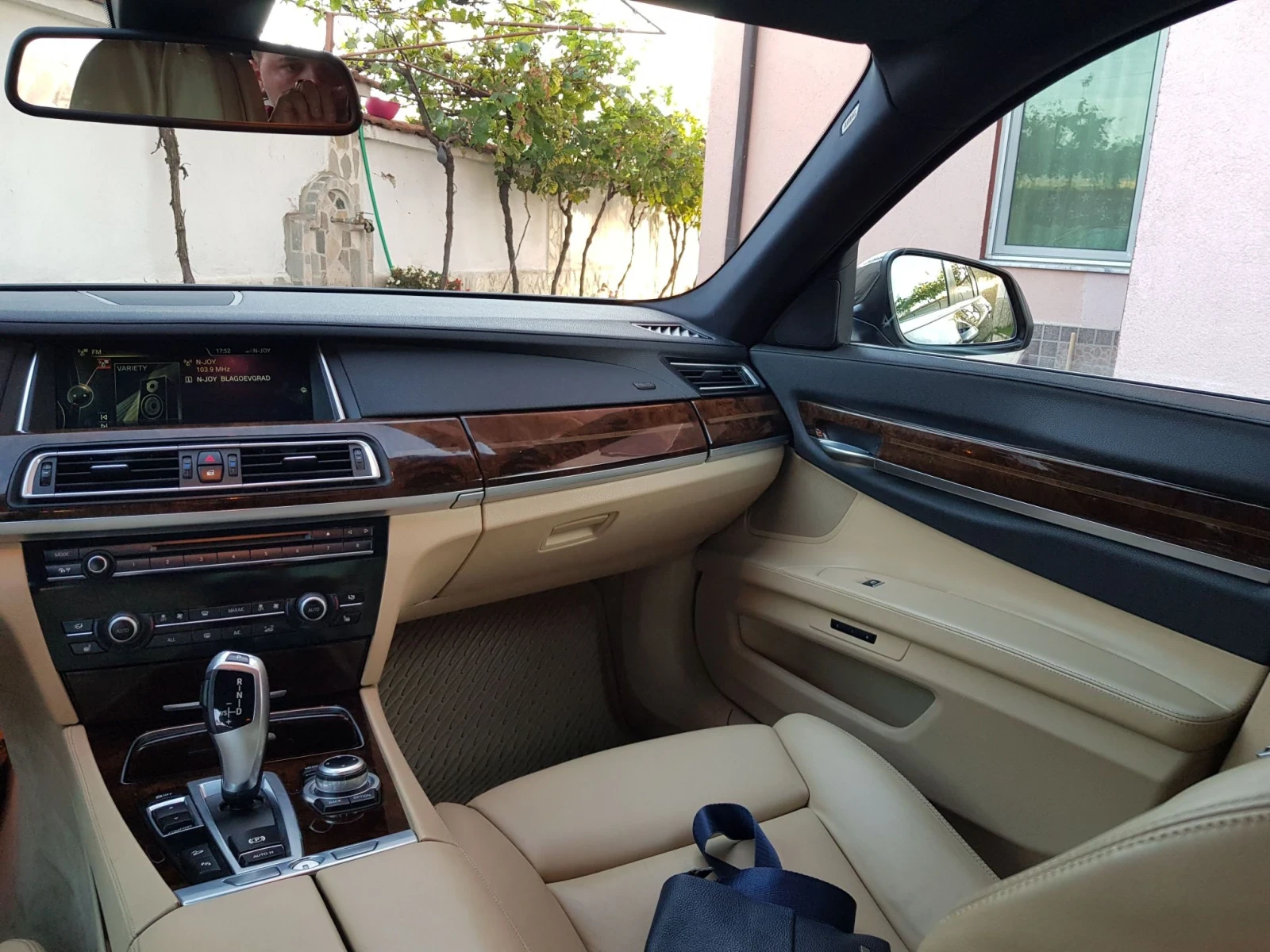 BMW 730 3.00 xdrive face, снимка 7 - Автомобили и джипове - 56165453
