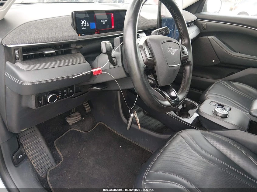 Ford Mustang Mach-E Premium, снимка 11 - Автомобили и джипове - 56320069