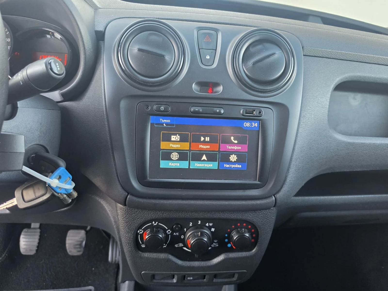 Dacia Dokker 1.6i LPG, снимка 11 - Автомобили и джипове - 56343019