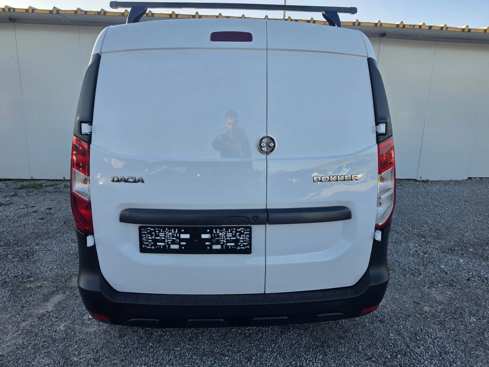 Dacia Dokker 1.6i LPG, снимка 6 - Автомобили и джипове - 56343019