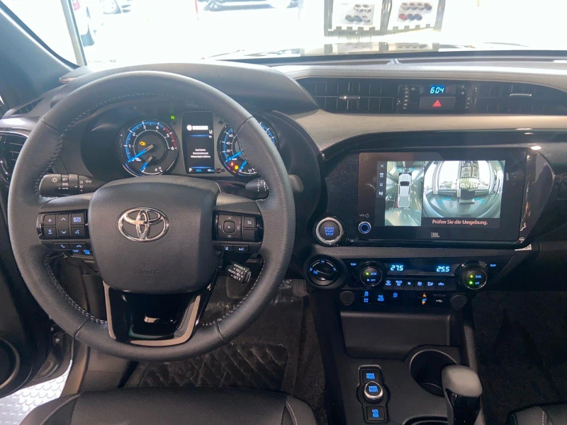 Toyota Hilux 2.8 DOUBLE CAB 4x4 INVINCIBLE 360 CAMERA, снимка 6 - Автомобили и джипове - 49004800