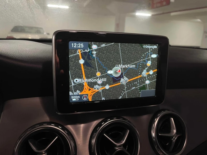 Mercedes-Benz GLA 250 2015 4MATIC * БЕЗ ПЪРВОНАЧАЛНА ВНОСКА* , снимка 10 - Автомобили и джипове - 53026467