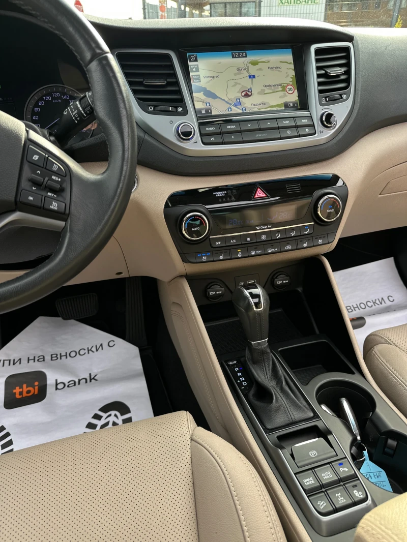 Hyundai Tucson Premium* 4WD* Панорама* Камера* Full LED* , снимка 9 - Автомобили и джипове - 53043675