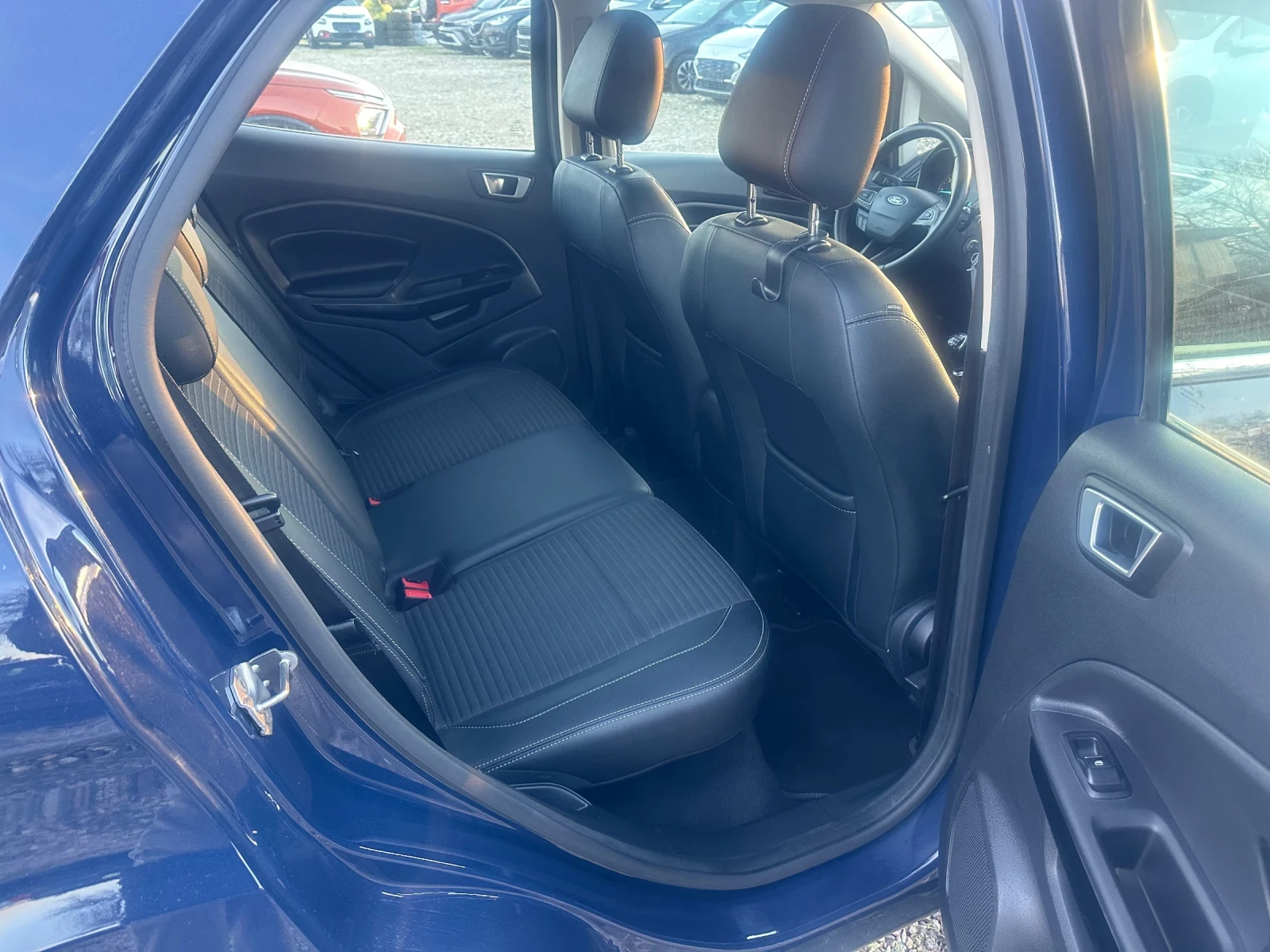 Ford EcoSport  - изображение 9