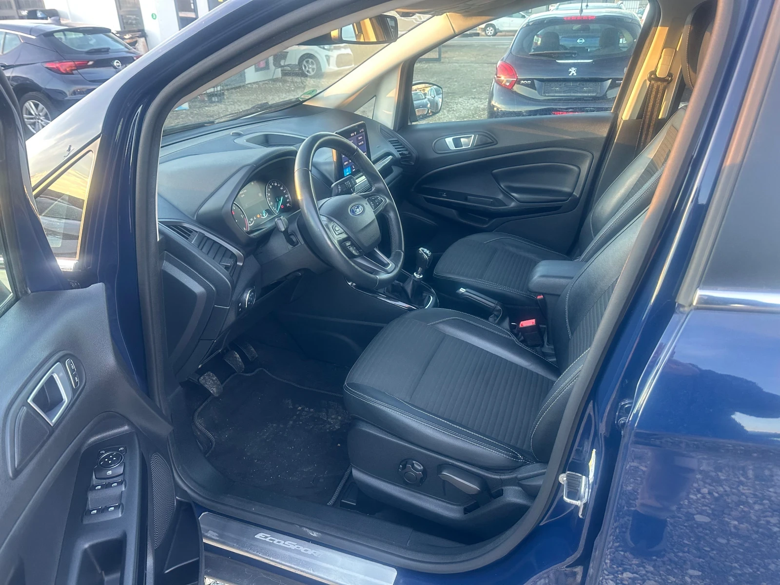 Ford EcoSport  - изображение 7