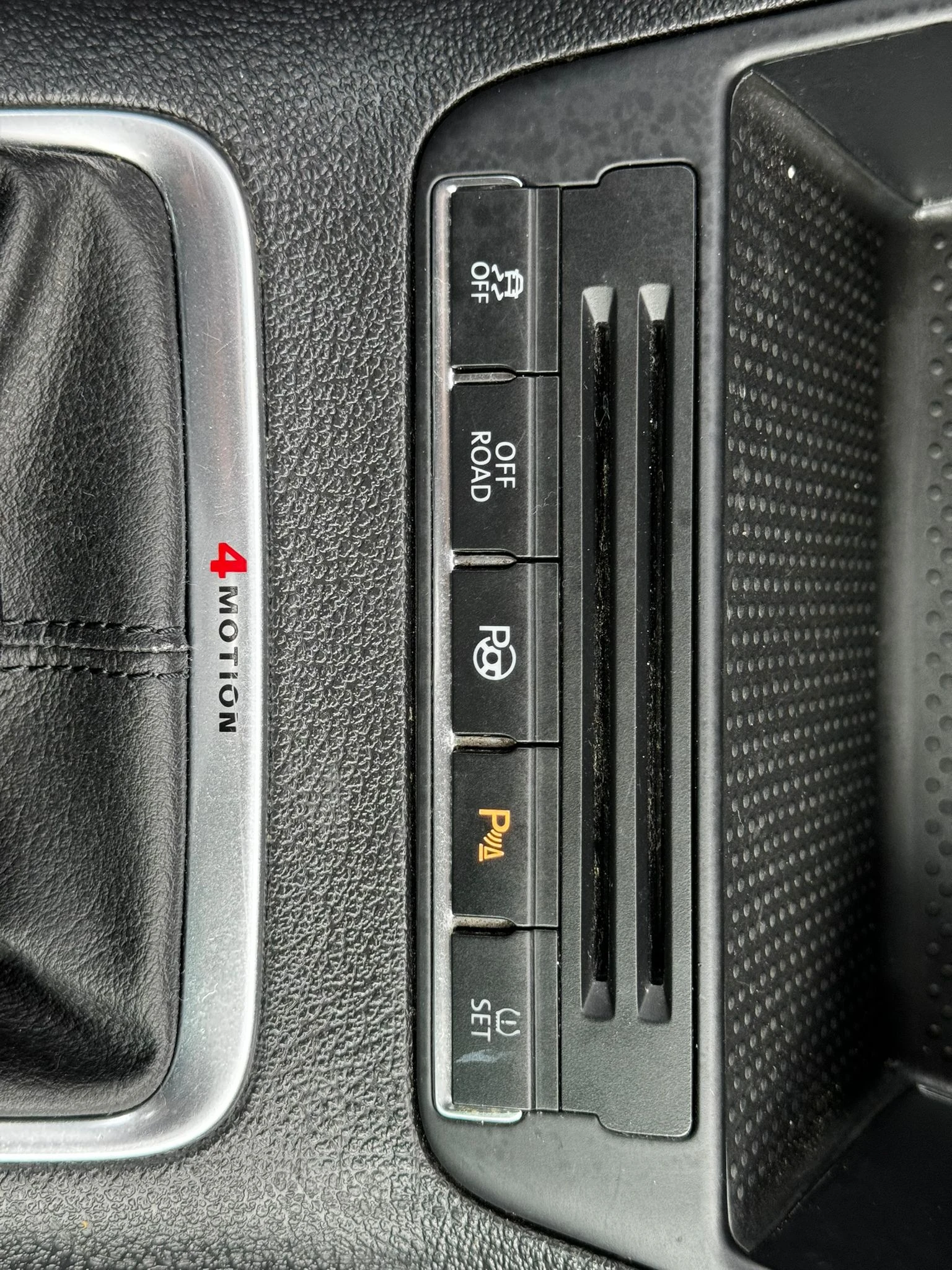 VW Tiguan 2.0TDI 4MOTION | Mobile.bg � ����������� 12