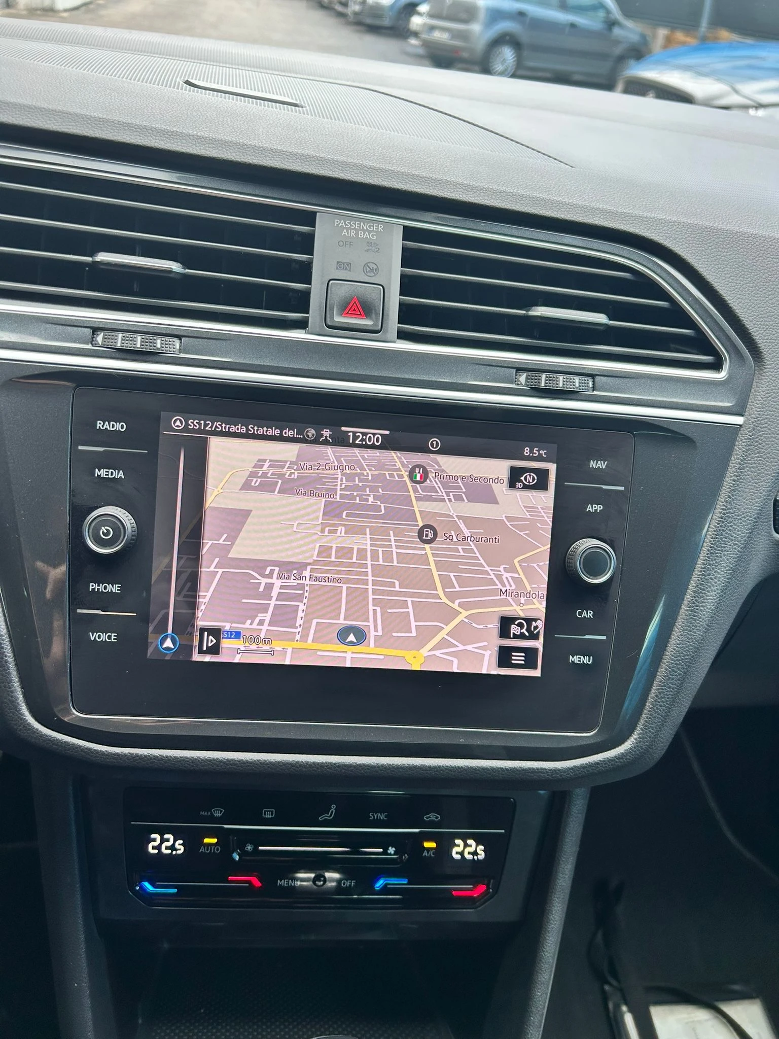 VW Tiguan R-LINE 2.0TDI-150 DISTR NAVI CAR PLAY ANDROID AUTO | Mobile.bg � ����������� 12