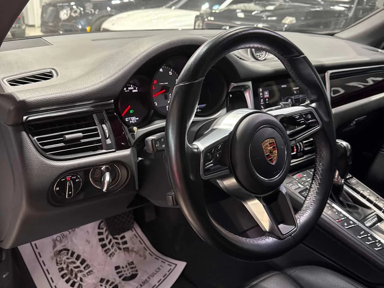 Porsche Macan  S / BOSE / MATRIX / ОБДУХВАНЕ , снимка 16 - Автомобили и джипове - 54327420