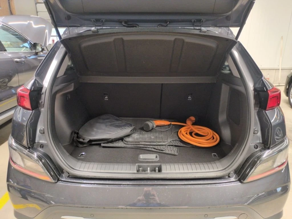 Hyundai Kona Prime, снимка 11 - Автомобили и джипове - 54345062