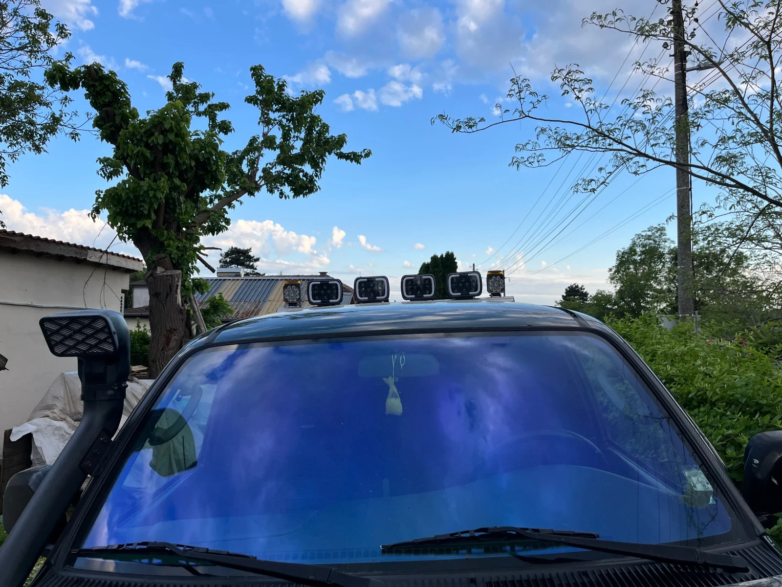 Toyota Hilux 2.5 D4D, снимка 6 - Автомобили и джипове - 54732520