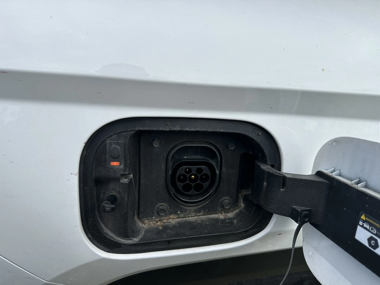Hyundai Tucson 1.6 plug-in hibrid, снимка 6 - Автомобили и джипове - 54922850