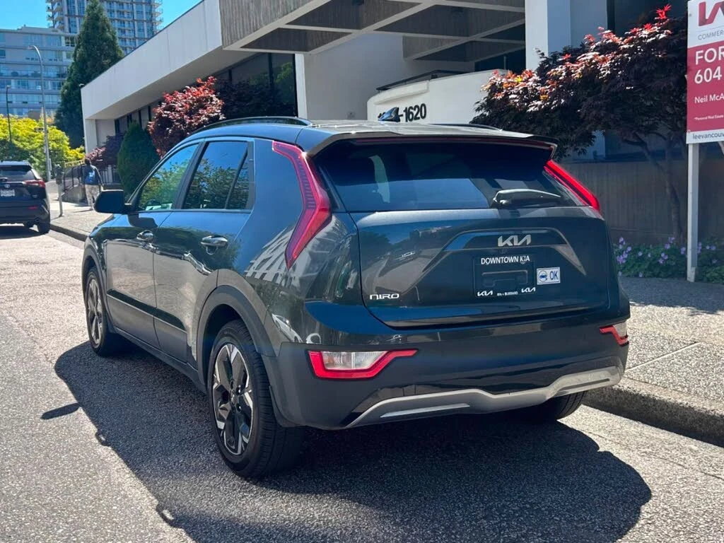 Kia Niro WIND+ * FWD* DISTRONIC* LANE ASS* КАМЕРА* ПОДГРЕВ, снимка 6 - Автомобили и джипове - 55282710