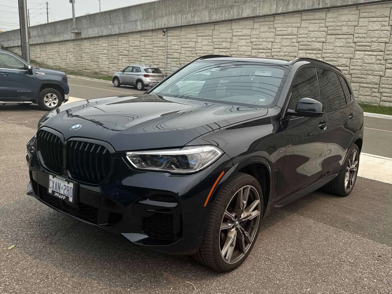 BMW X5 * M50i * H/K * PANO * ОБДУХВАНЕ *  360 * CARFAX