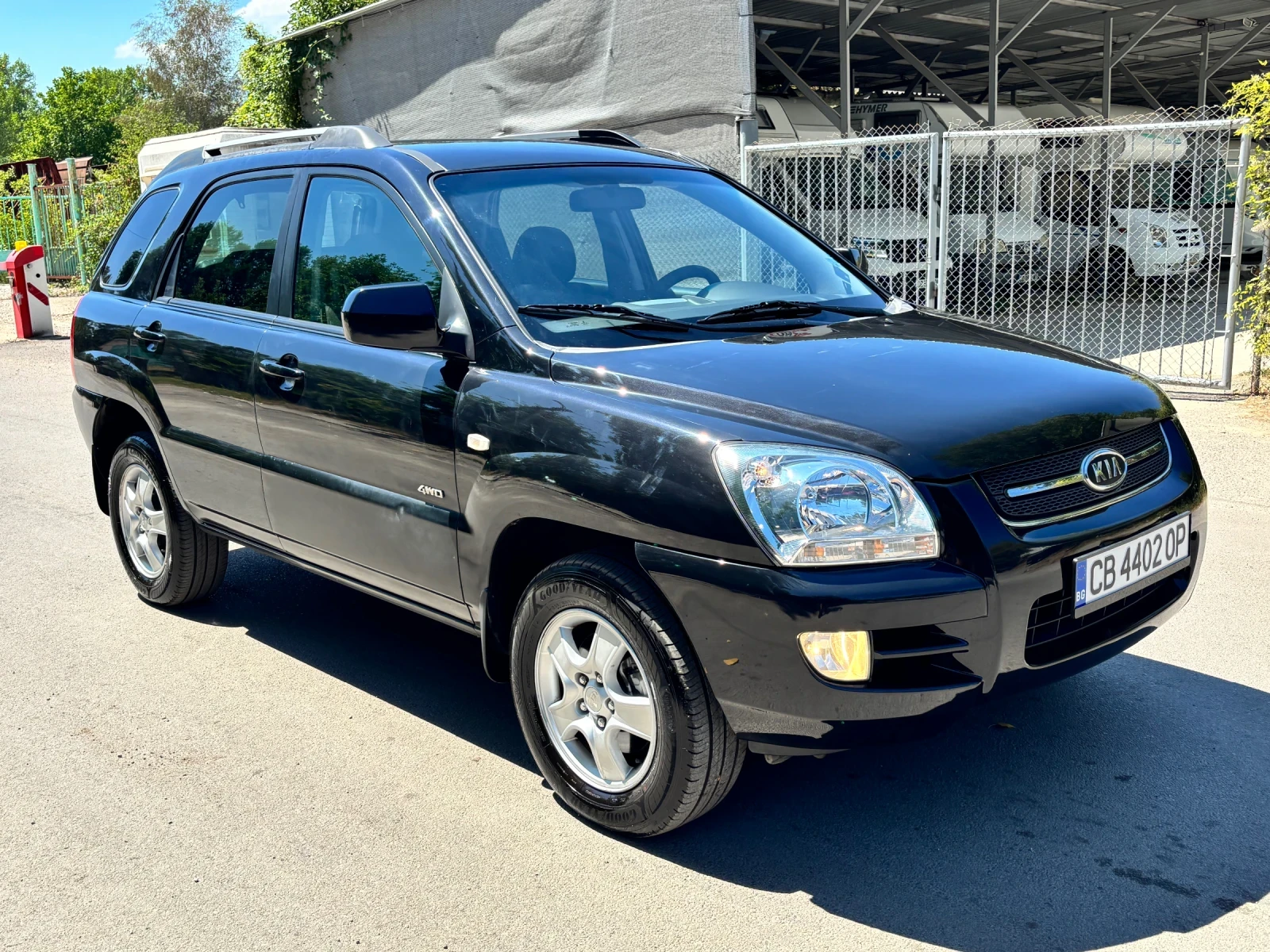 Kia Sportage Kia Sportage 2.0 , CRDI.  4 AWD, снимка 3 - Автомобили и джипове - 55631858