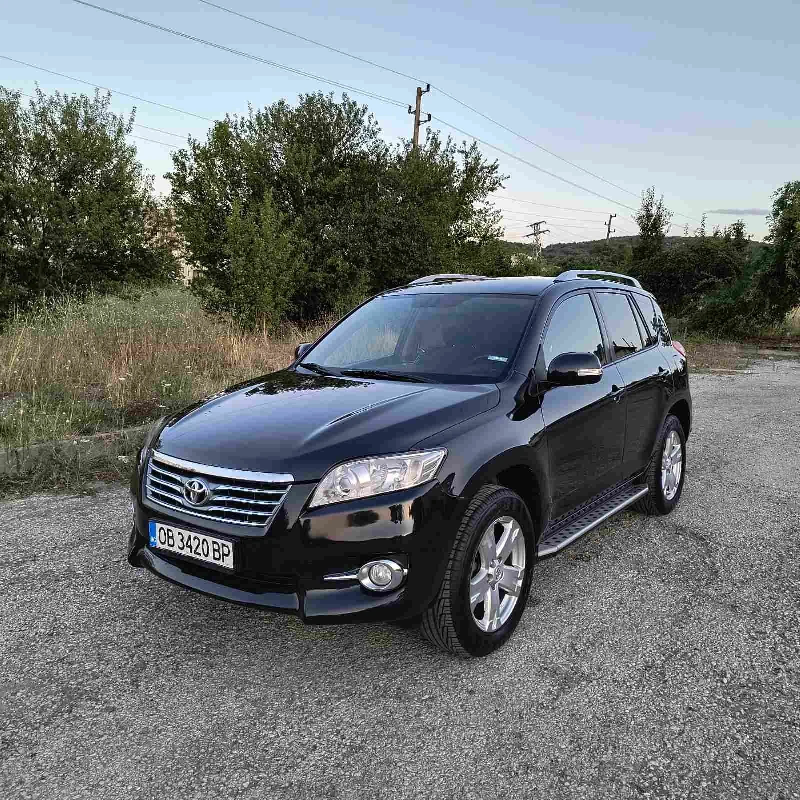 Toyota Rav4 2.2 D-4D, снимка 4 - Автомобили и джипове - 56549465