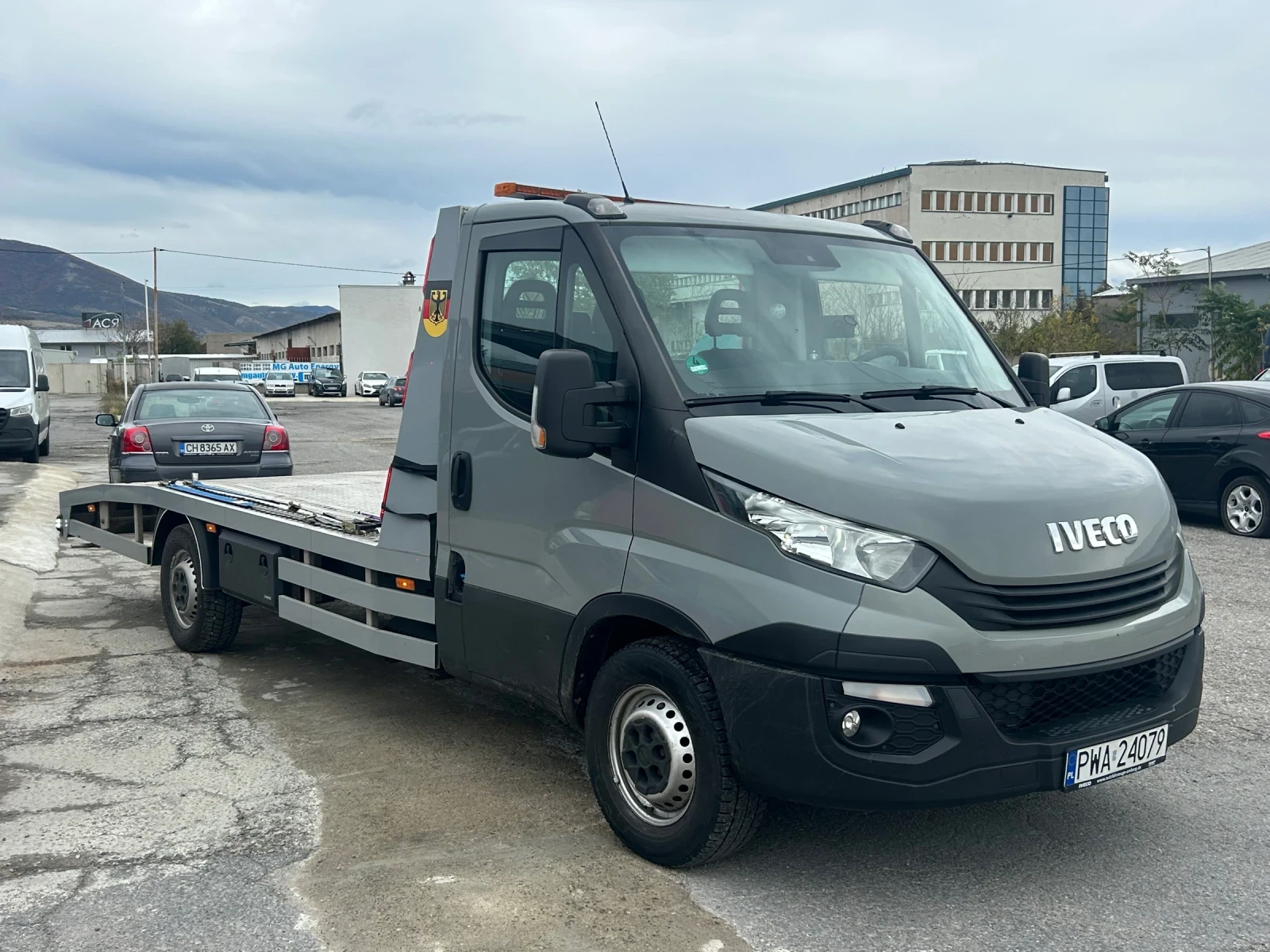 Iveco Daily 35c18   3.0/ 180hp // | Mobile.bg   2