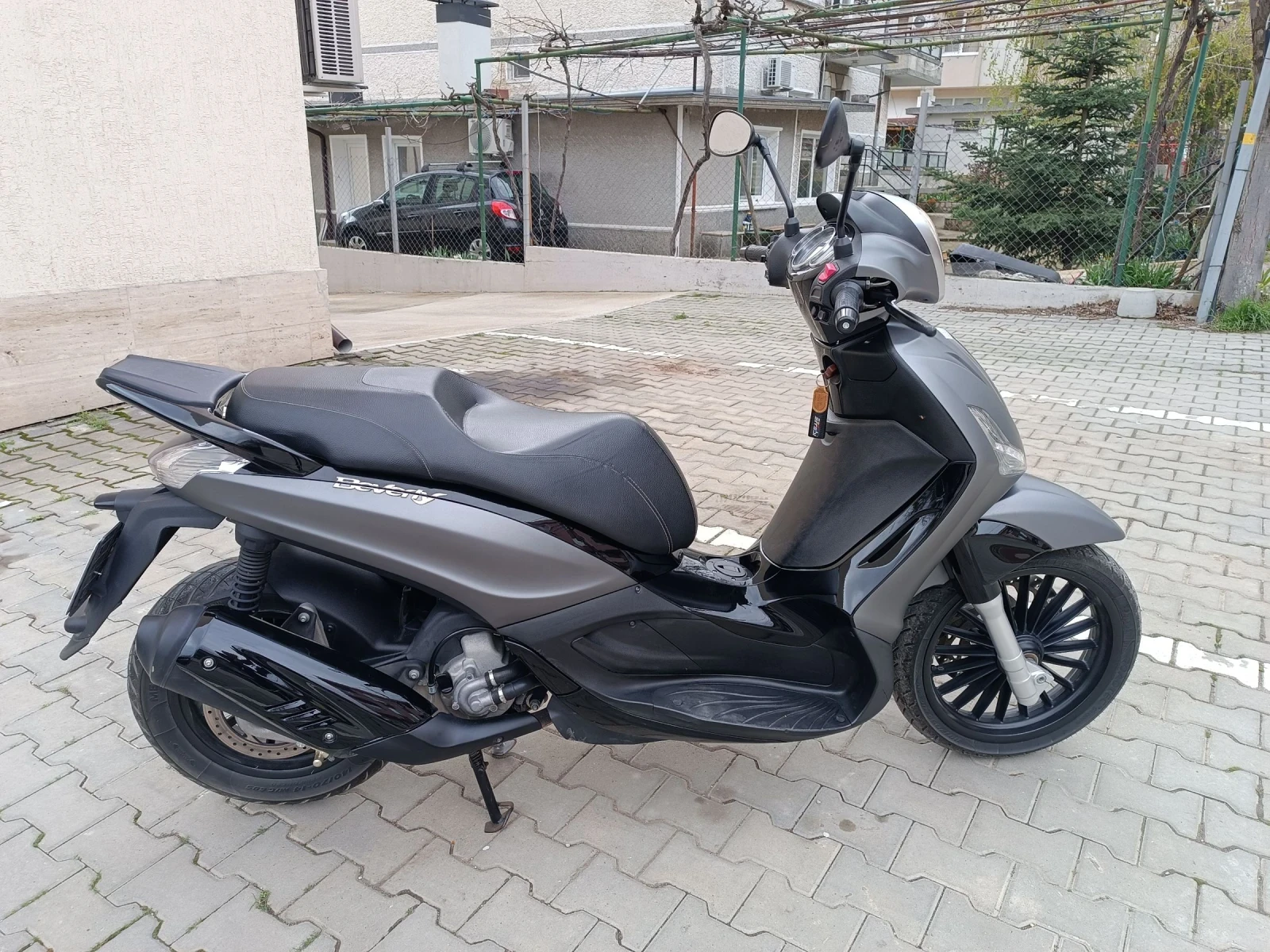 Piaggio Beverly 300 - изображение 5