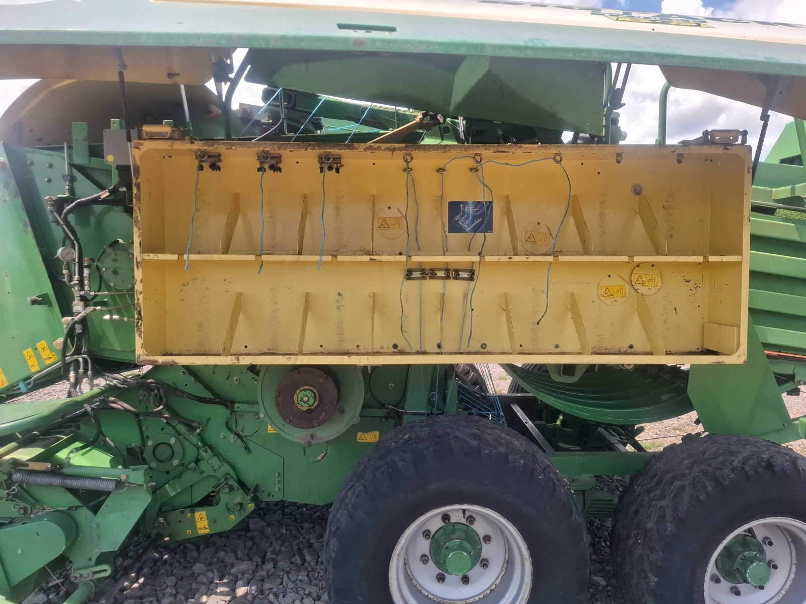 Балировачка Krone BigPack 1290 XC, снимка 10 - Селскостопанска техника - 54618866