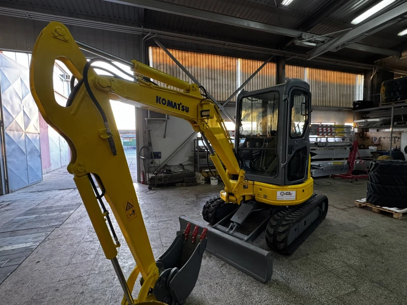 Багер Komatsu PC30 MR-2, снимка 7 - Индустриална техника - 48541693