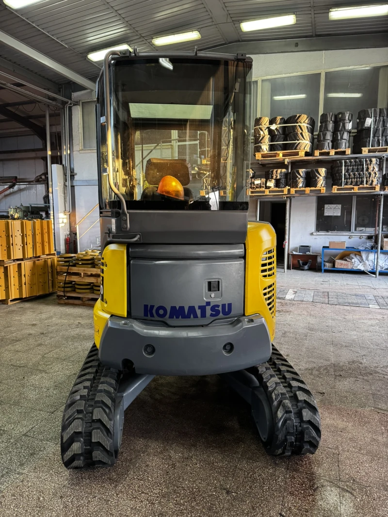 Багер Komatsu PC30 MR-2, снимка 3 - Индустриална техника - 48541693