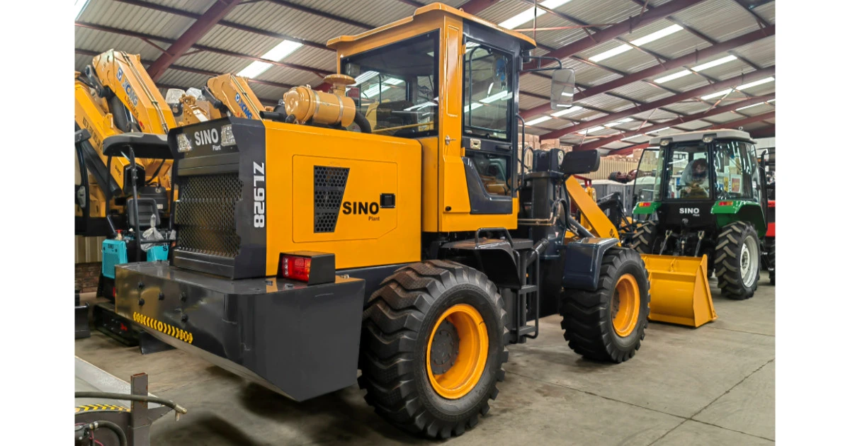   Komatsu     JF 2024   20 500    | Mobile.bg   12