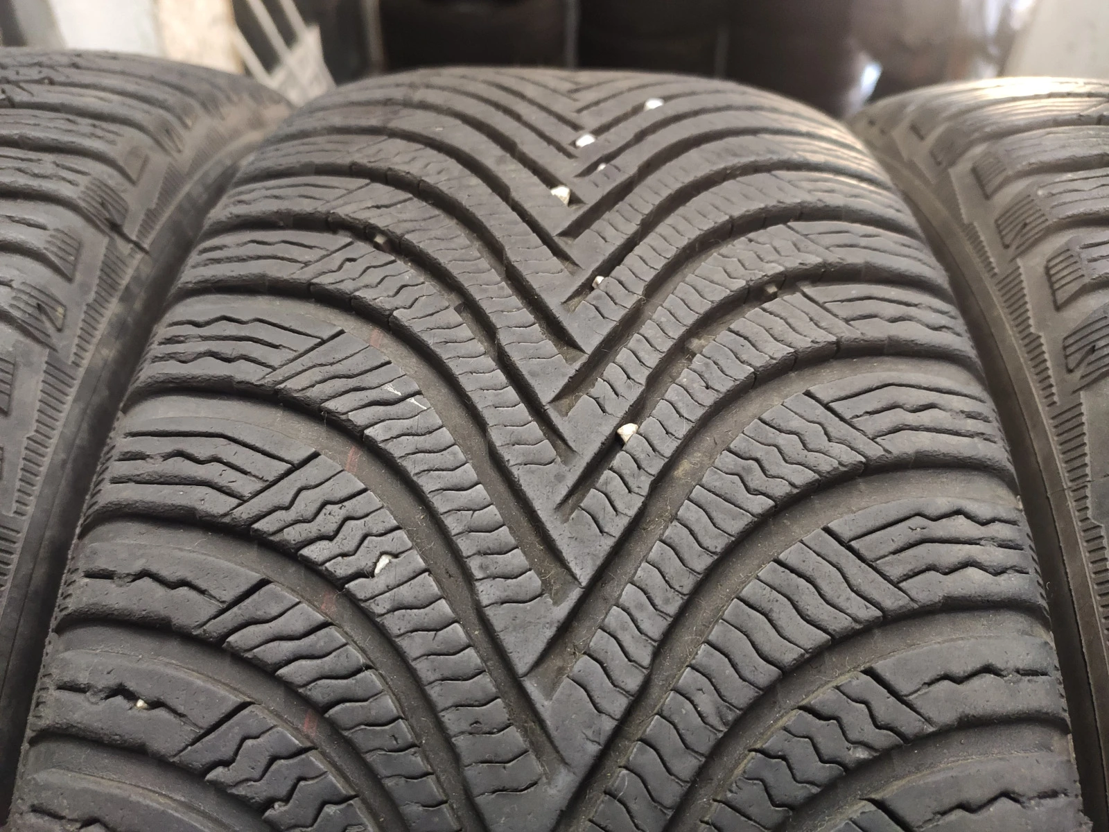  205/45R17 | Mobile.bg   2