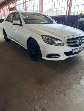 Mercedes-Benz E 350 4Matic, снимка 2