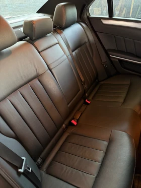 Mercedes-Benz E 350 4Matic, снимка 14