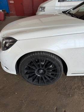 Mercedes-Benz E 350 4Matic, снимка 4