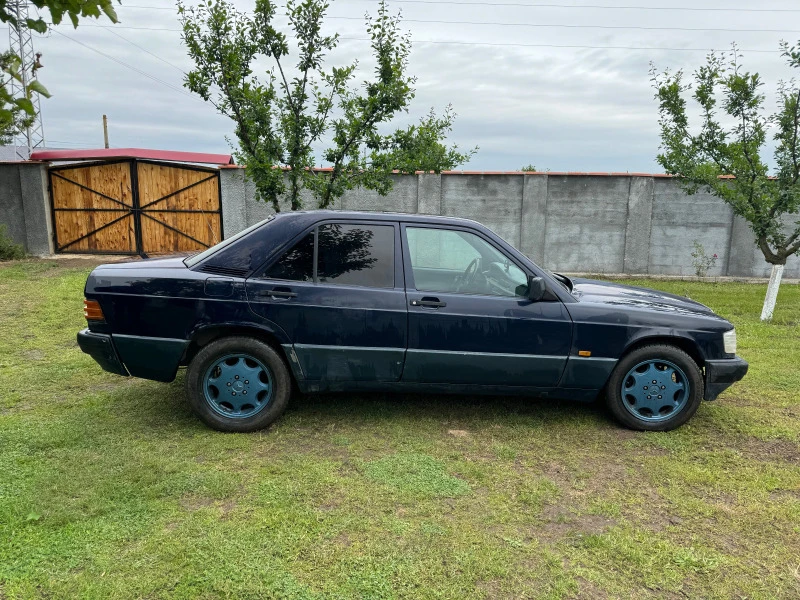 Mercedes-Benz 190 190, снимка 4 - Автомобили и джипове - 47023026