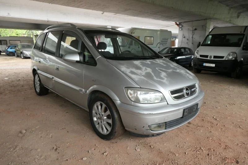 Opel Zafira 2.2DTI 125кс 7-МЕСТА ELEGANCE, снимка 3 - Автомобили и джипове - 45915946