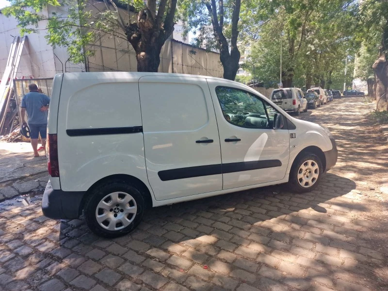 Peugeot Partner 1.6HDi, снимка 4 - Автомобили и джипове - 46528152