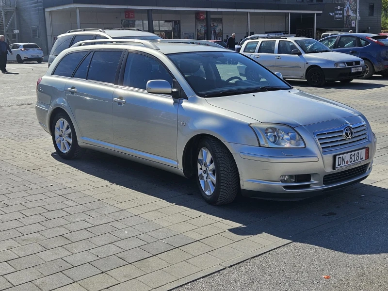 Toyota Avensis T25, снимка 1 - Автомобили и джипове - 47587927