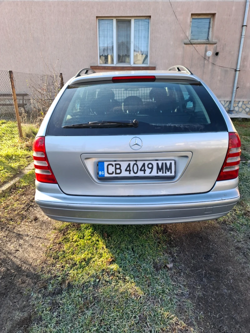 Mercedes-Benz C 180, снимка 9 - Автомобили и джипове - 49065279